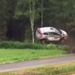 Tonneaux kubica au rallye de Finlande 2015
