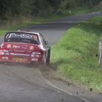 Mitsubishi Lancer WRC dans une corde