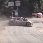 La Peugeot 208 R5 en glisse