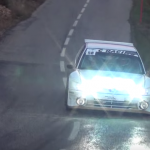 Peugeot 306 Maxi à la tombée de la nuit