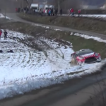 La Citroën DS3 WRC dans le champs