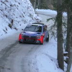 La hyundai I20 WRC après la touchette