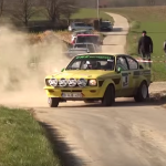 Une Opel Kadette en glisse