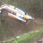 La Fiesta R2 de Nicolas Ciamin pendant le crash