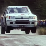 La Peugeot 205 T16 les 4 roues en l'air