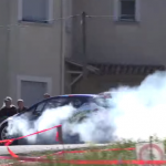 La Peugeot 208 T16 en plein freinage d'urgence