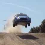 Ford Fiesta WRC les 4 roues en l'air