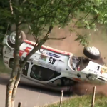 Renault Clio RS sur le toit