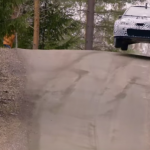 La Toyota Yaris WRC sur une bosse