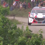 Une Peugeot 208 T16 à l'attaque