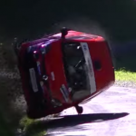 Renault Twingo en plein crash