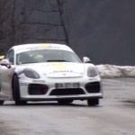 La Porsche Cayman GT4 lors des essais